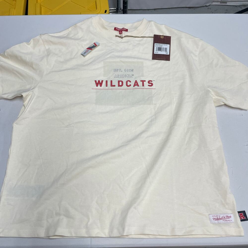 University of Arizona Wildcats Mitchell & Ness Women's Boyfriend T-Shirt NWT